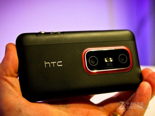 HTC Evo 3D：体验震撼立体影像与强劲性能