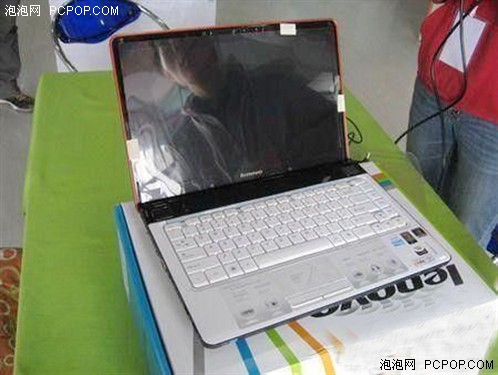 联想IdeaPad Y450：轻薄便携的高性能笔记本电脑